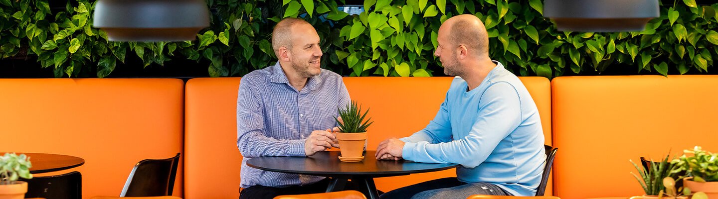 cw04_1440x400_customerservice-nl